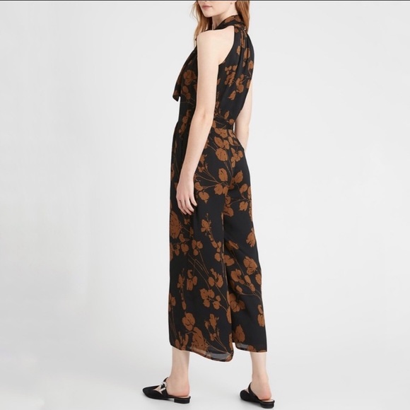 NWT Banana Republic floral jumpsuit, size 8 - Picture 3 of 9
